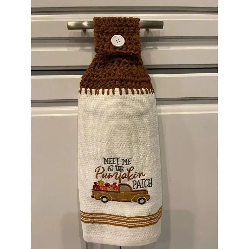 Crochet Top Kitchen Towel-meet me at the pumpkin patch